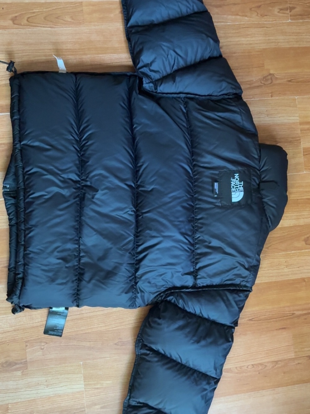 The North Face Black Puffer Jacket - Picture 6 of 9